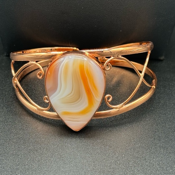 Sardonyx Gemstone Cuff Bracelet. Orange and White Stone Pendant - Picture 1 of 3